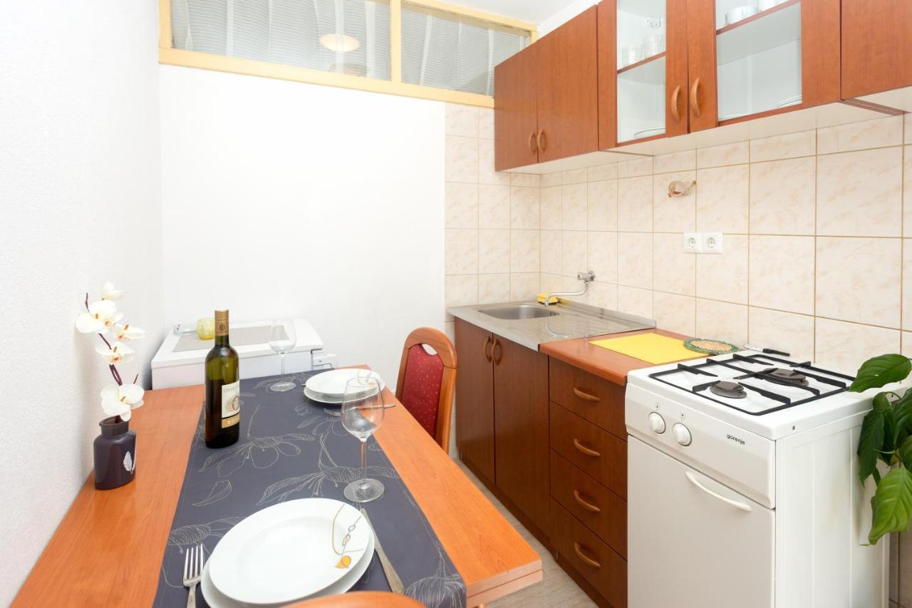 Apartments Julija Hvar Extérieur photo